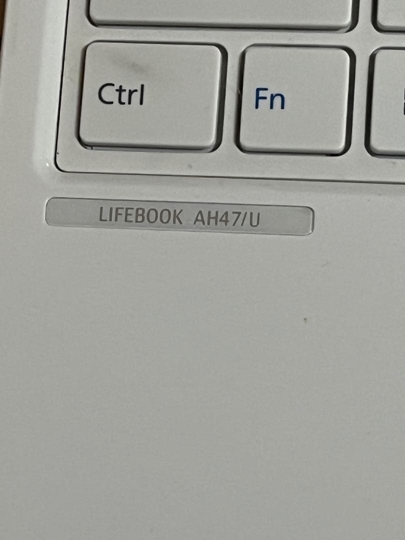 FUJITSU ノートパソコン