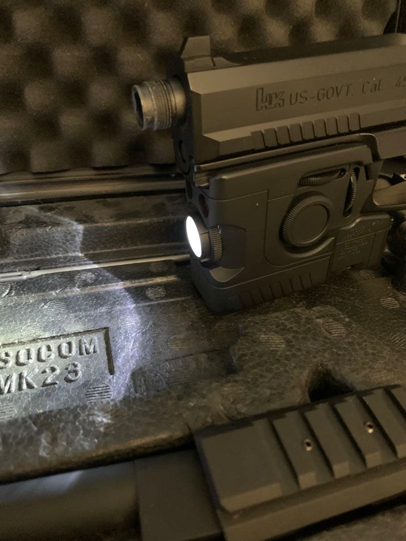 「な、な」 東京マルイ Mk23 固定ガスガン