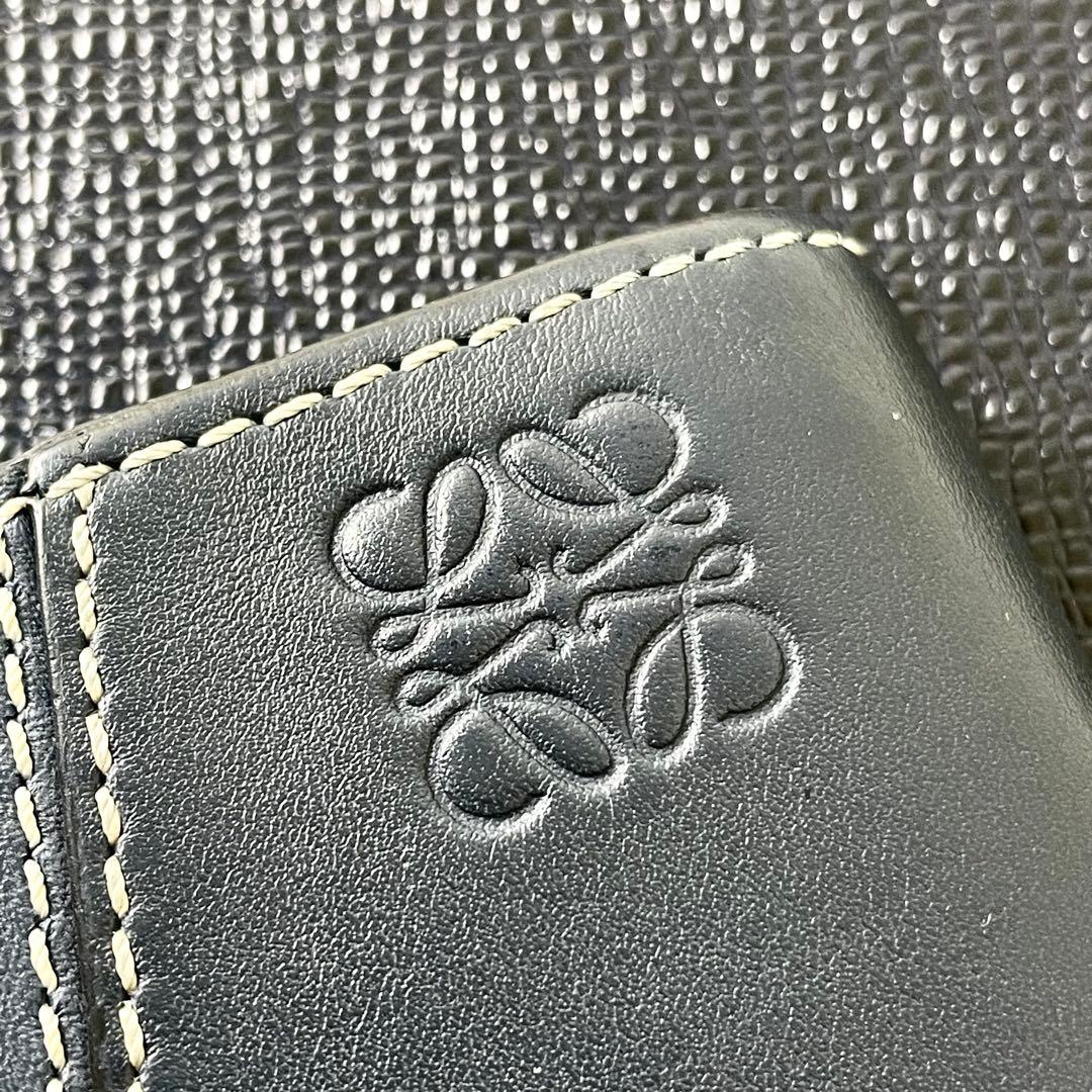 ロエベ　LOEWE 三つ折り財布　レザー　ネイビー　アナグラム　ステッチ