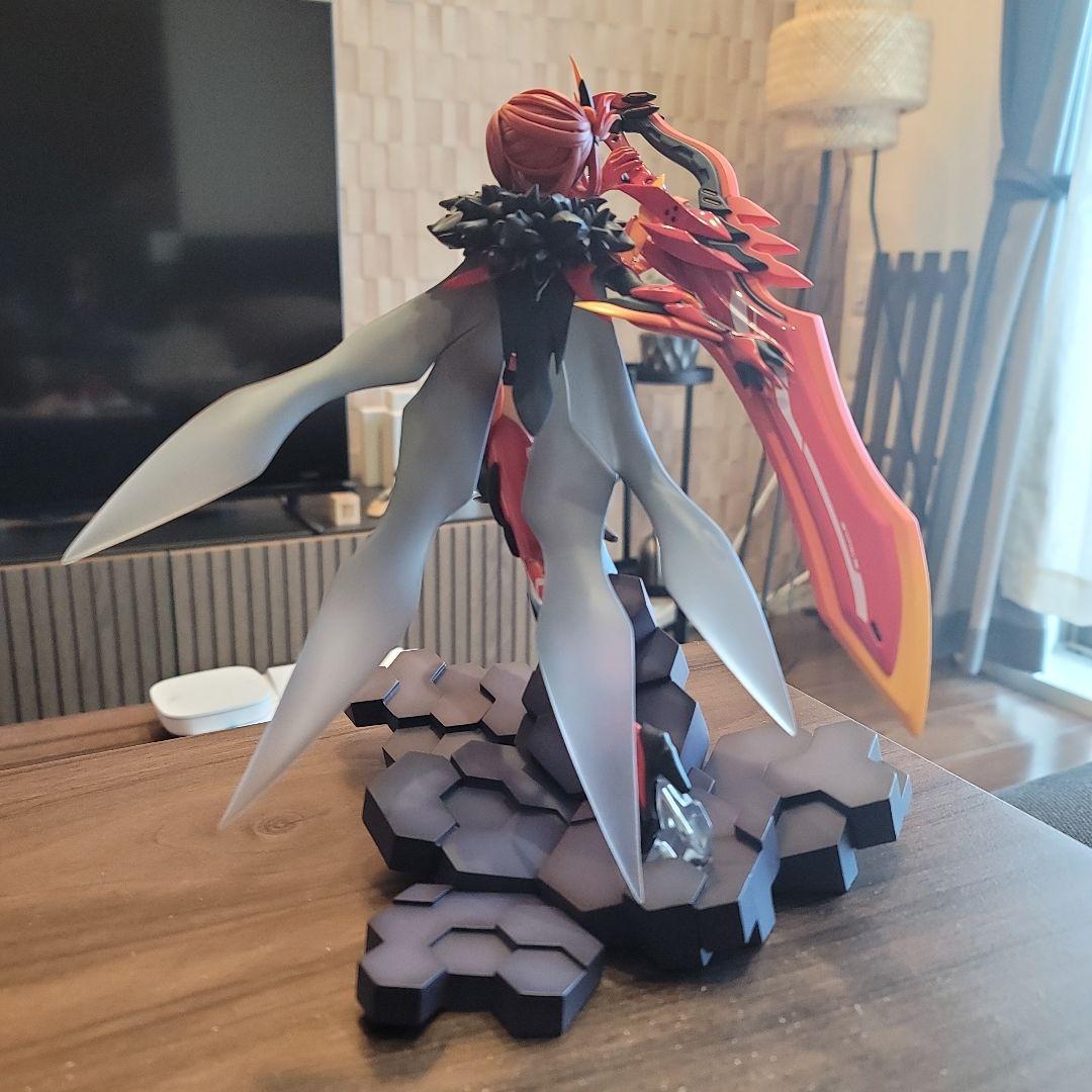崩壊3rd 無量塔姫子 真紅の騎士・月蝕ver. 1/7 フィギュア