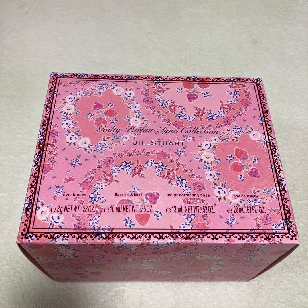 新品未使用　ジルスチュアート　2024 クリスマスコフレ　ギルティパフェタイム