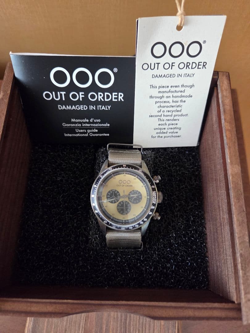アウトオブオーダー エイジング加工 クロノグラフ ウォッチ イタリア製