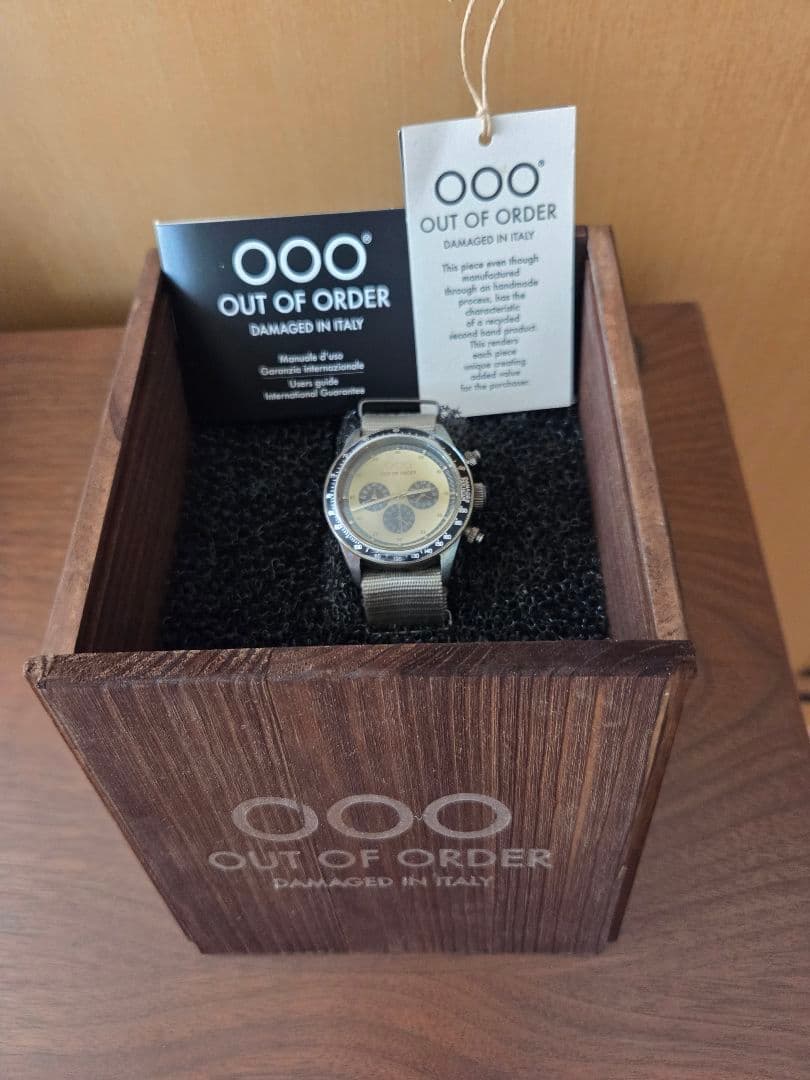 アウトオブオーダー エイジング加工 クロノグラフ ウォッチ イタリア製