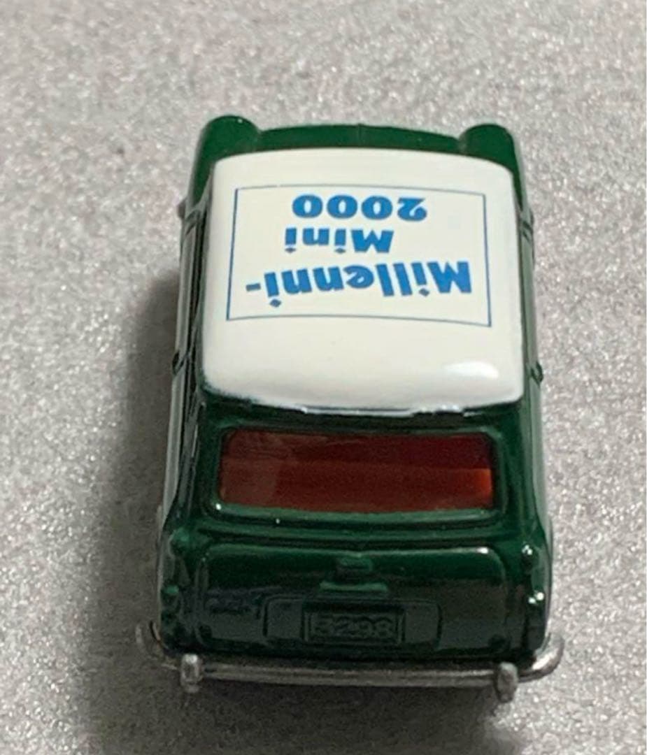 トミカ ミニクーパー millenni-mini 2000 ブルー