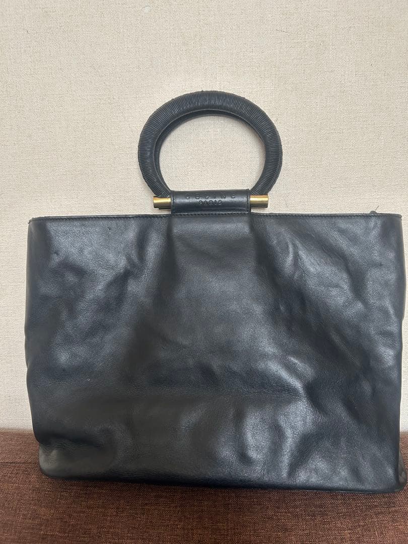 CELINEブラックレザー ハンドバッグ