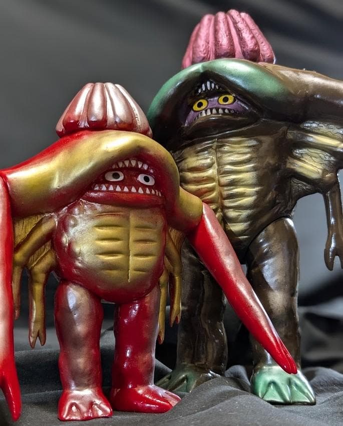 キュドラ「キャプテンウルトラ」登場怪獣（マーミット）ソフビフィギュア２体セット