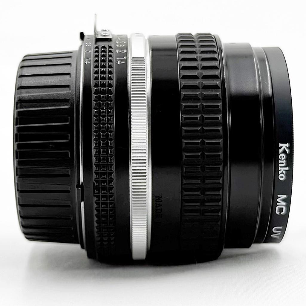 【美品】ニコン Ai-s 50mm F1.4 単焦点レンズ 一眼レフ カメラ