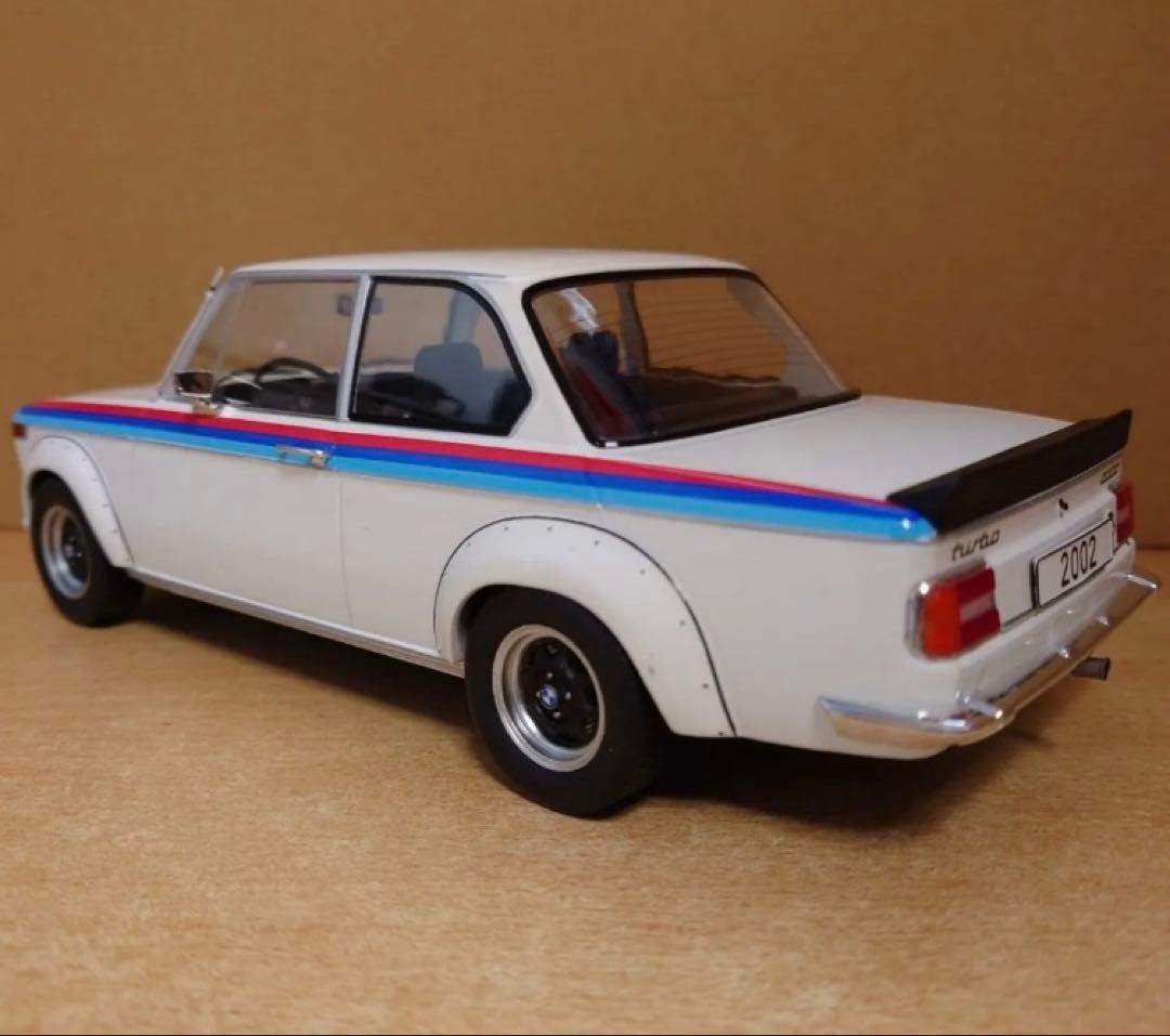 BMW 2002 Turbo 1:18 スケールモデルカー