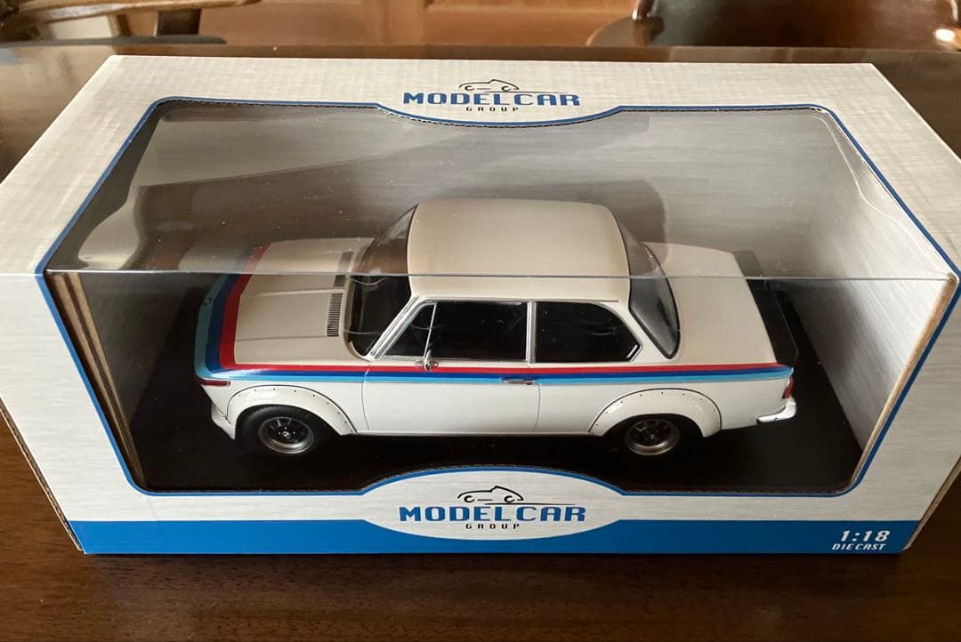 BMW 2002 Turbo 1:18 スケールモデルカー