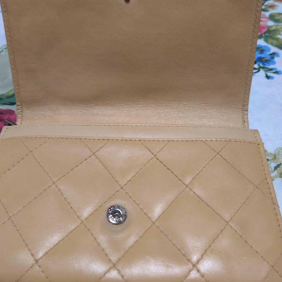CHANEL ベージュ キルティング ミニ財布