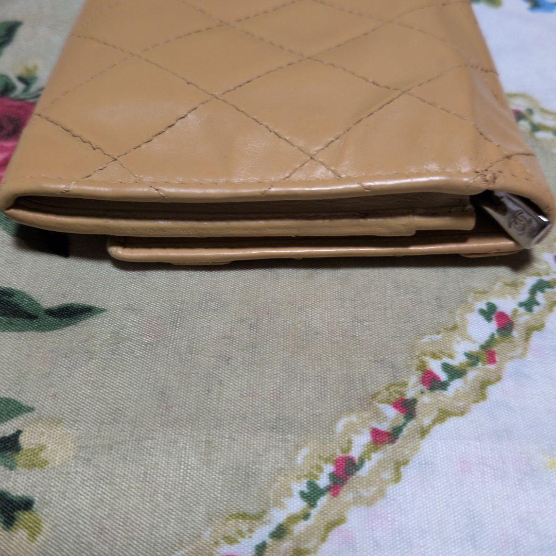 CHANEL ベージュ キルティング ミニ財布