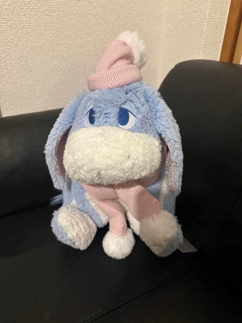 イーヨー ぬいぐるみ　ピンク×ブルー Winter