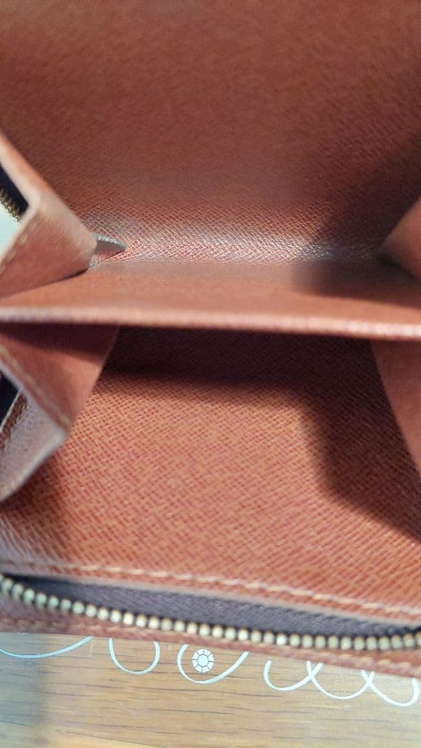 Louis Vuitton モノグラム コンパクトジップ M61667