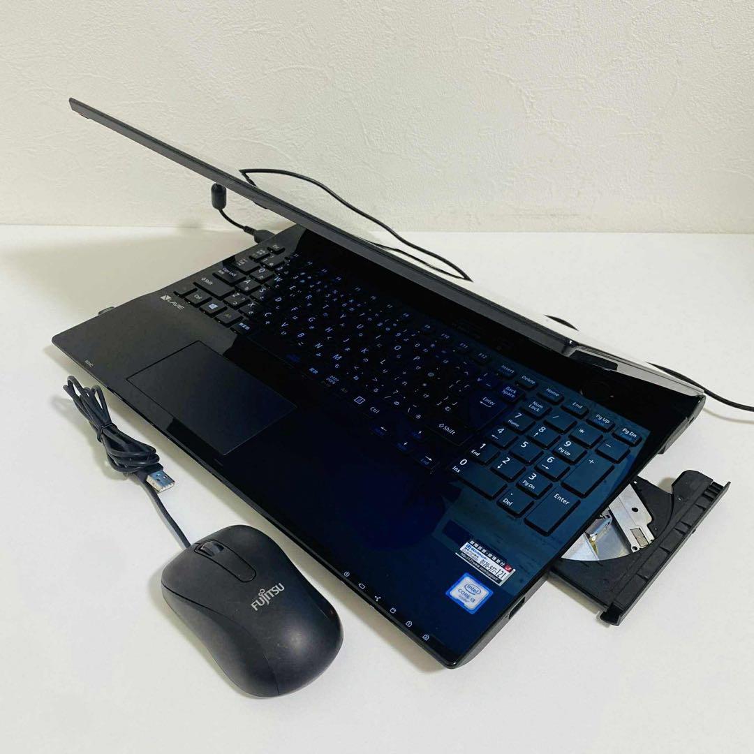 Y902 NECノートパソコンSSDメモリ8Gサクサク動く Windows11