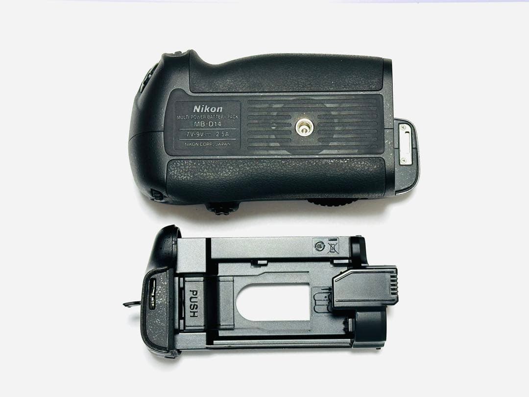 ☆撮影数3万回以下☆NikonD610純正パワーパック元箱付セット