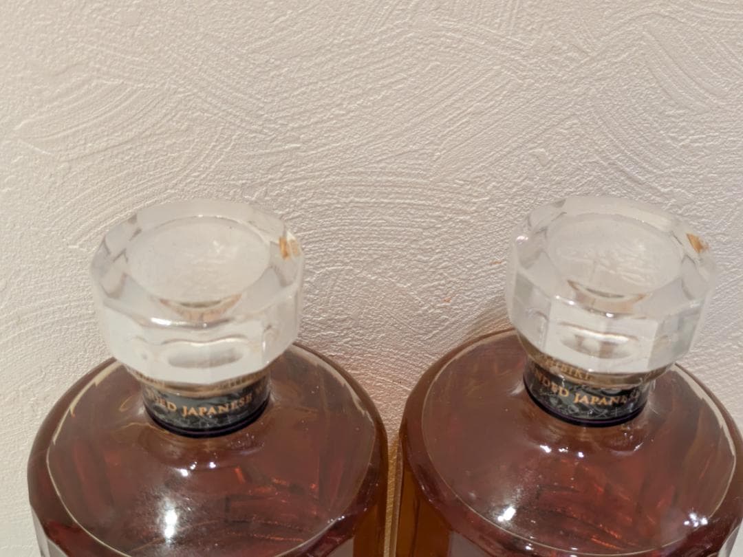 j*k様 【神奈川県限定発送】2本セット ウイスキー サントリー 響 700ml