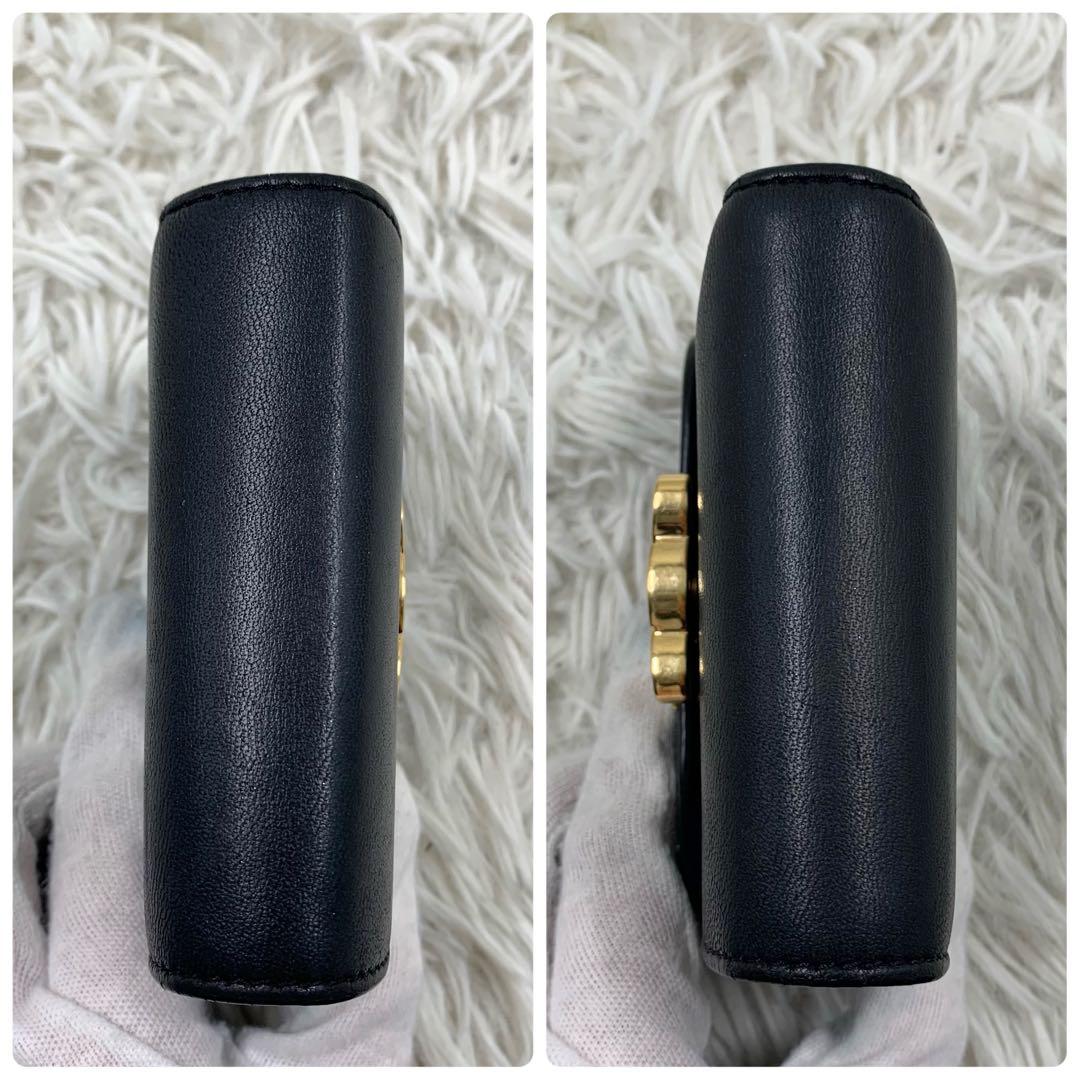 【✨美品✨】セリーヌ トリオンフ 三つ折り財布 ブラック