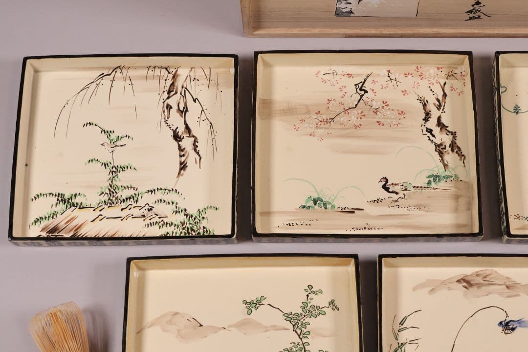 尾形乾山写 定家十二カ月花鳥和歌色絵皿 十一枚 共箱 解説書 角皿【MA498】