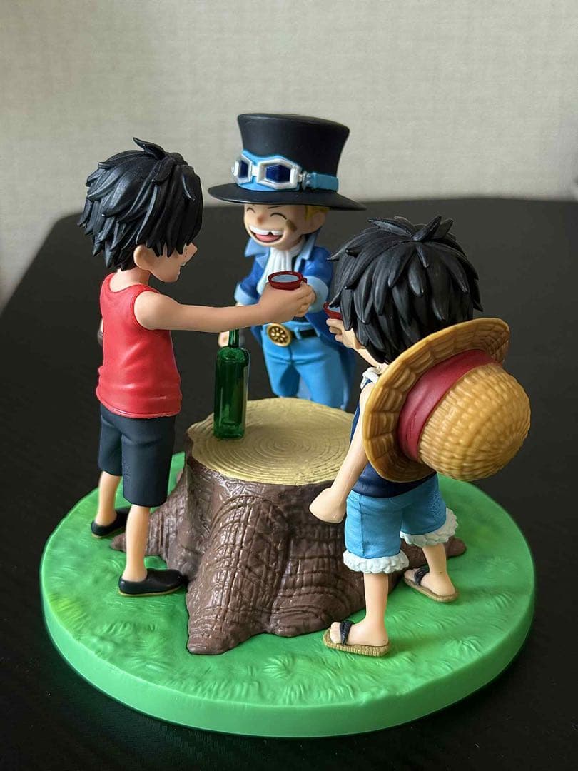 ワンピース ルフィ エース サボ フィギュア