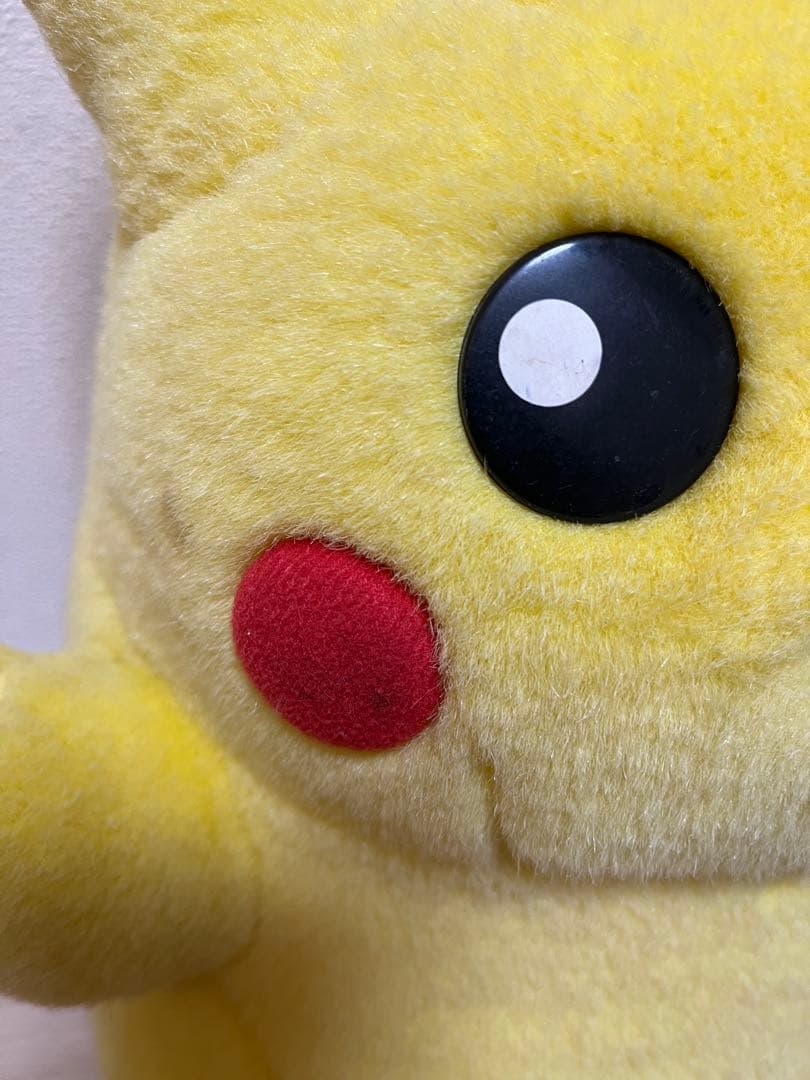 ピカチュウ　レトロ　ぬいぐるみ