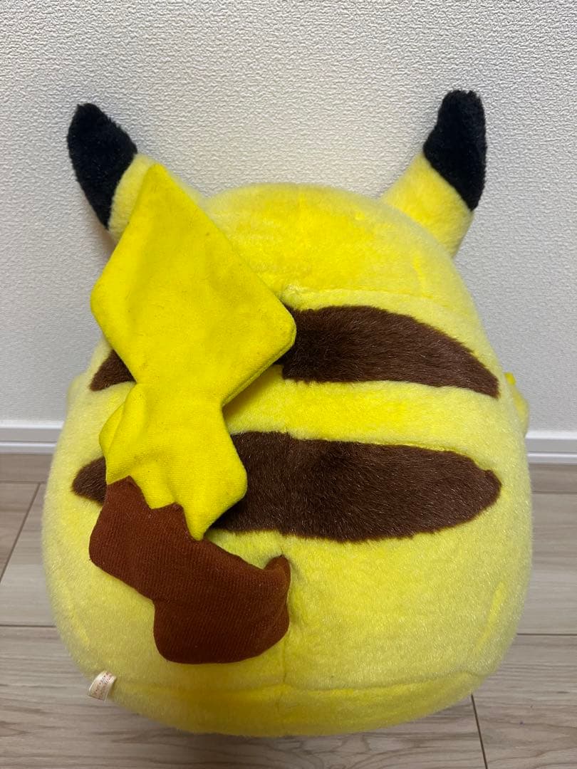 ピカチュウ　レトロ　ぬいぐるみ