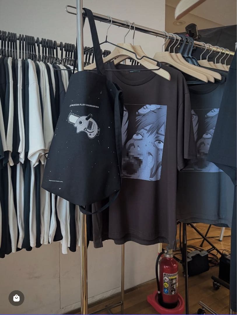 Lad musician × チェンソーマン　ポチタ　ギター型　トートバッグ