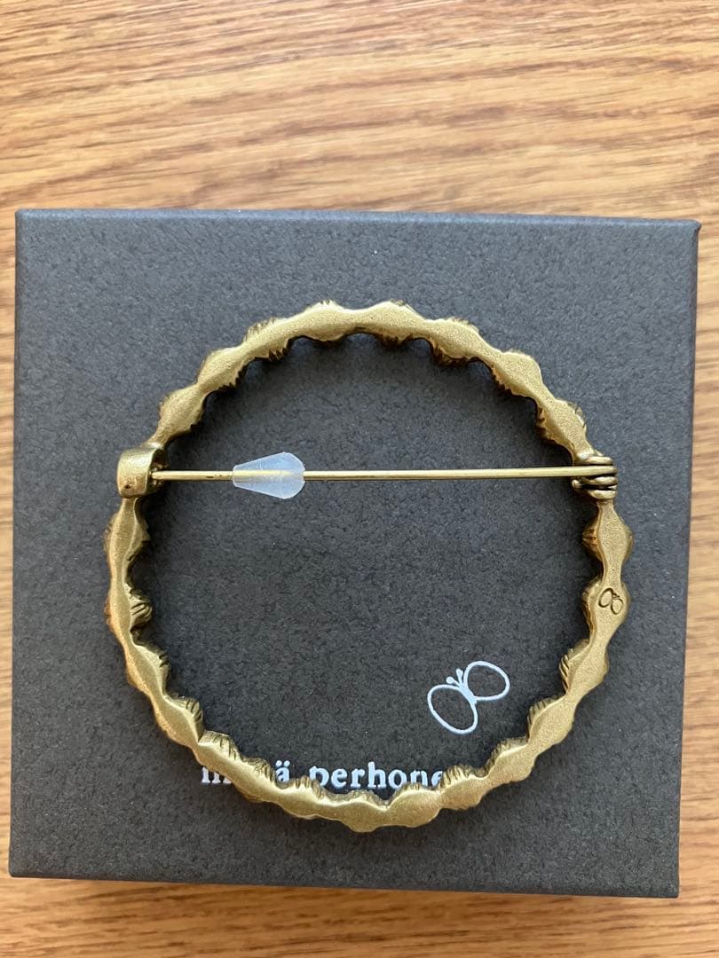 ミナペルホネン　ブローチ　タンバリン　正規品