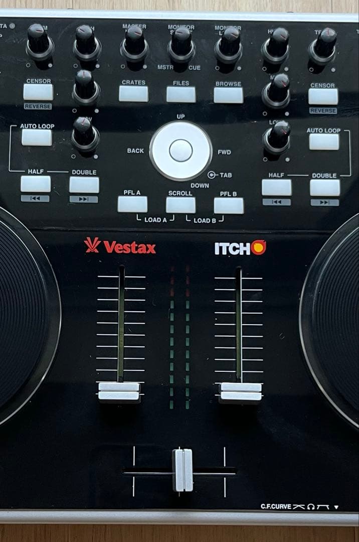 ⑥Vestax VCI-300 DJコントローラー