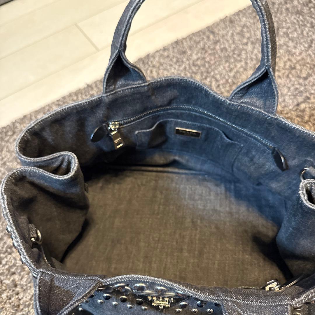 PRADA スタッズ付きデニムハンドバッグ　カナパ