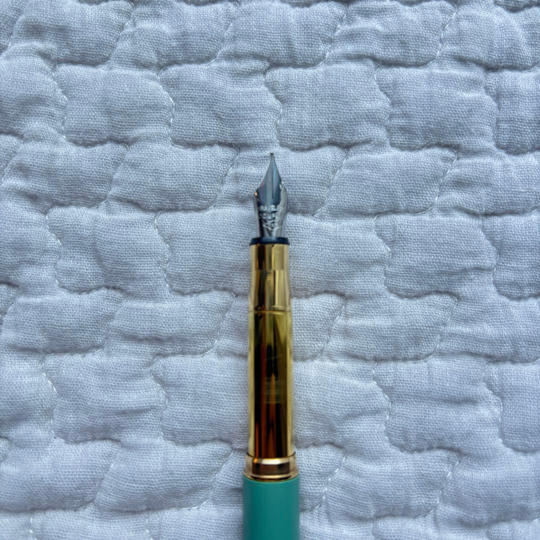 TRAVELER'S COMPANY ブラス万年筆 ターコイズ　ファクトグリーン