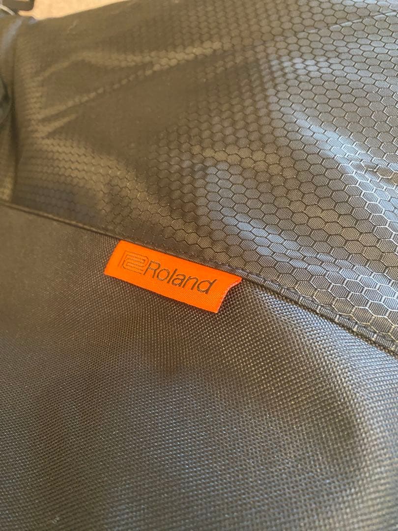 ローランド CB-B76