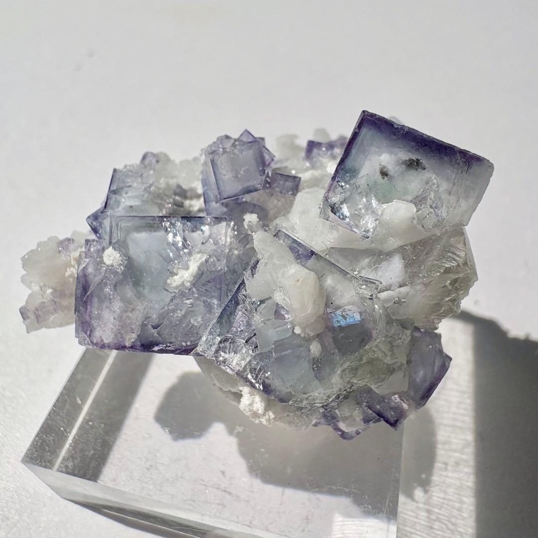 475 中国　ヤオガンシャン産　ポーセリン　フローライト