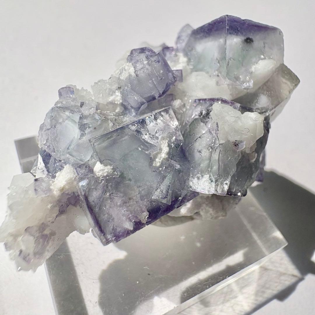 475 中国　ヤオガンシャン産　ポーセリン　フローライト