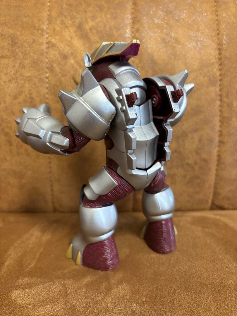 仮面ライダー龍騎　ミラーモンスター　フィギュア