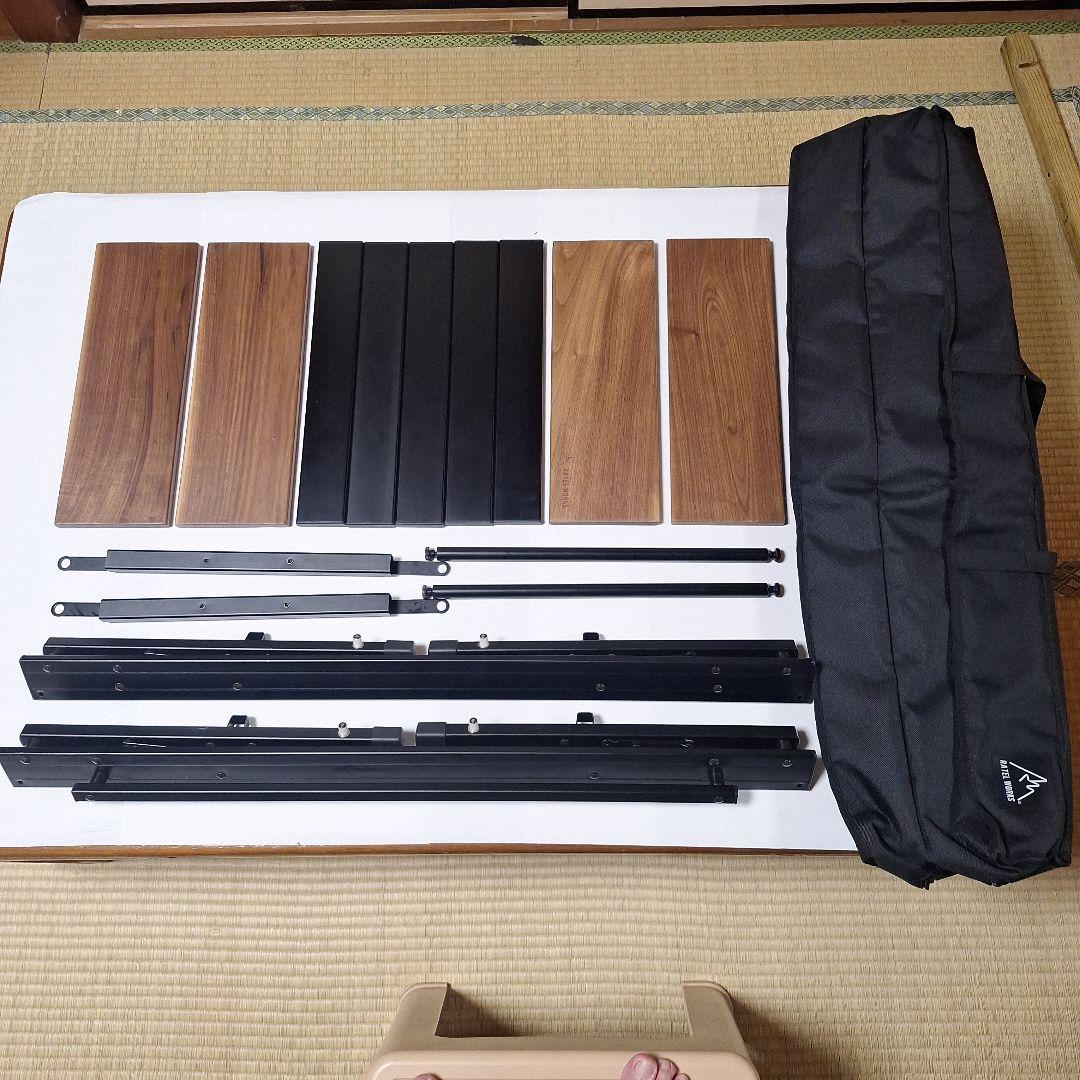 ラーテルワークス　ウッドパネルテーブル　ブラックフレームXウォールナット