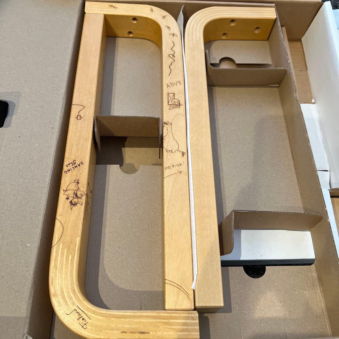 【新品未使用】Artek + Moomin アルテック＋ムーミン　スツール限定品