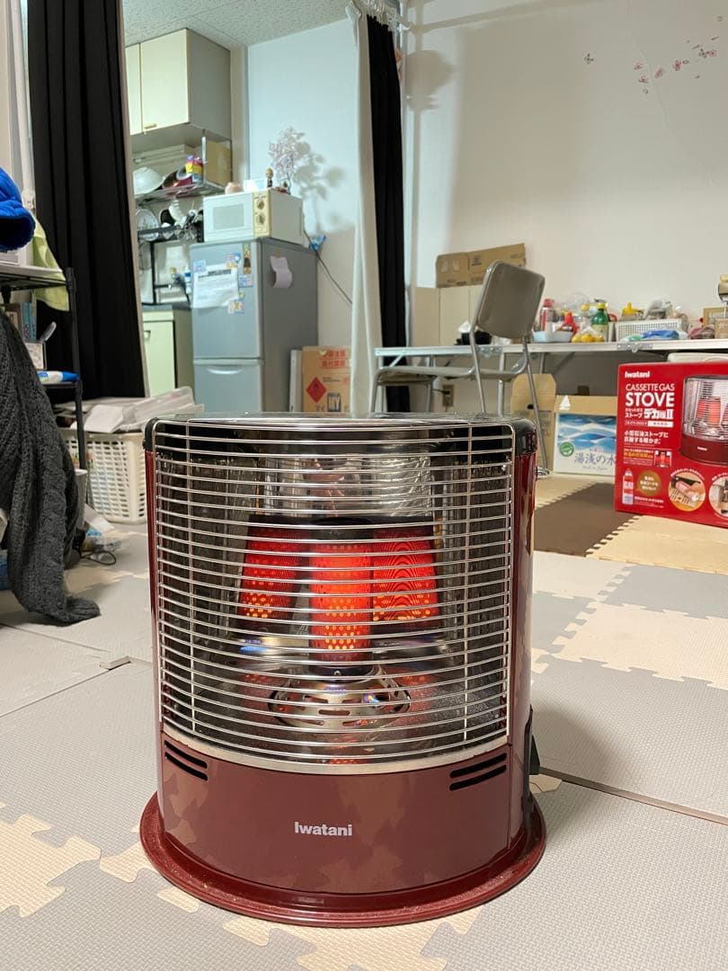 Iwataniカセットガスストーブ CBーSTVーDKD2
