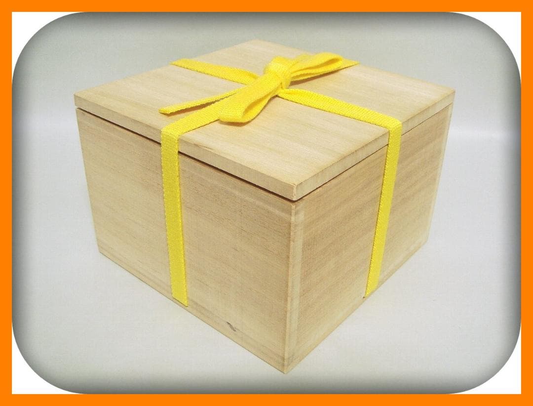 430『色絵 紅白花 鉢 箱付き』春岱　/骨董品 古美術 アンティーク 古玩