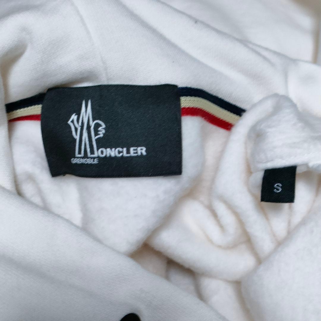 まーくん様　MONCLER GRENOBLE　22aw　パーカー ホワイト　Ｓ