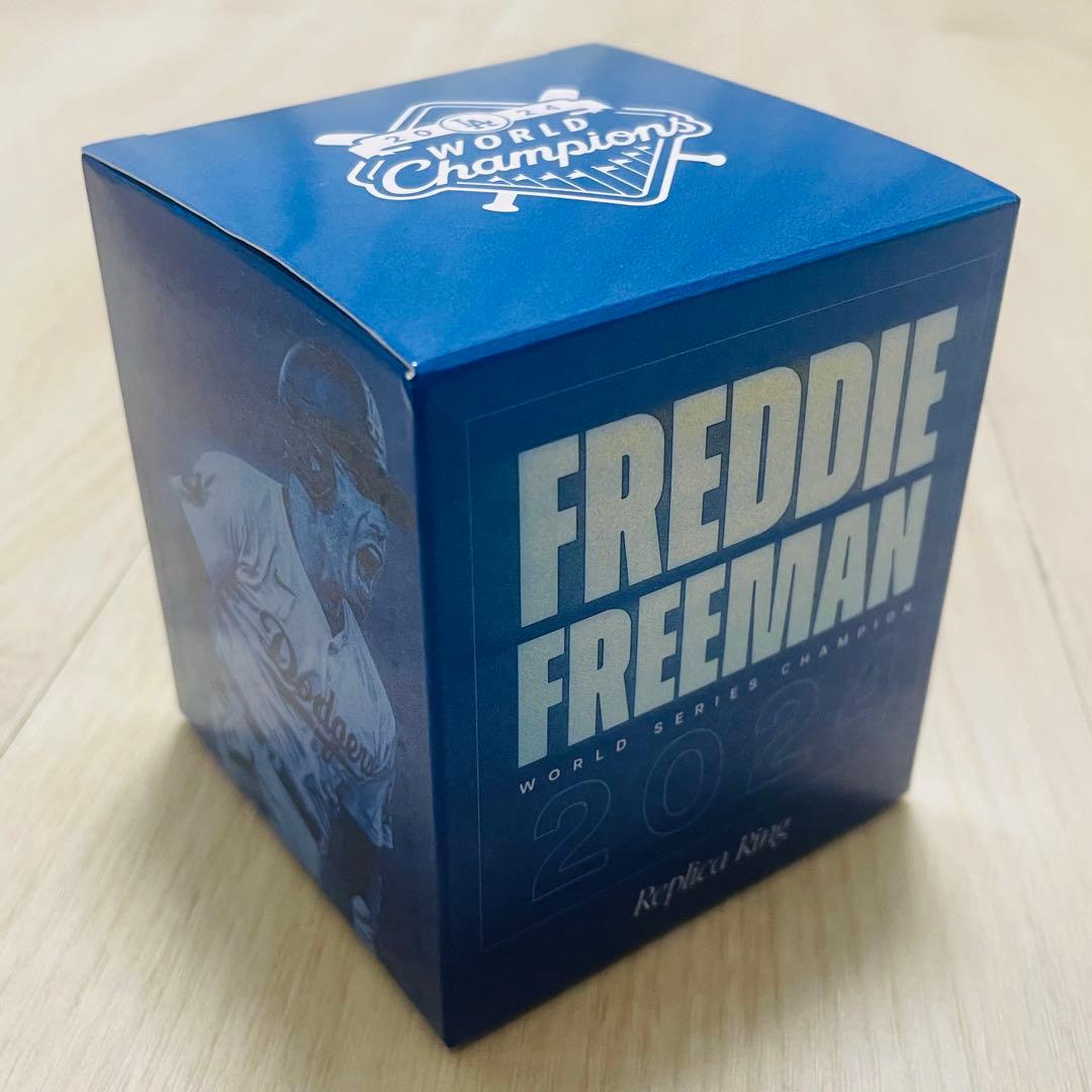 【新品未開封】ドジャース　フリーマン　ワールドチャンピオンリング & タオル