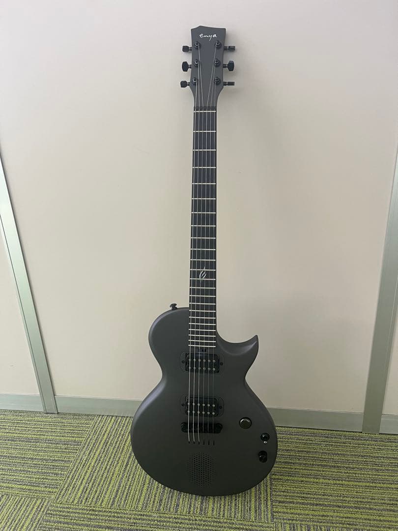 ENYA Nova GO Sonic チューナー、ピック16枚つき