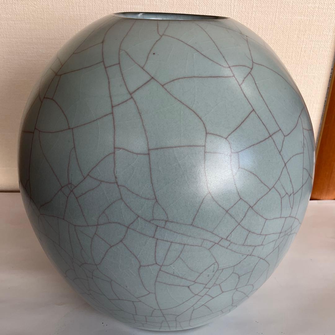 日本工芸会正会員　高井進作　青磁壺