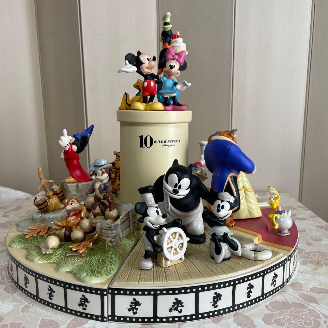 ディズニー 10周年記念 フィギュア