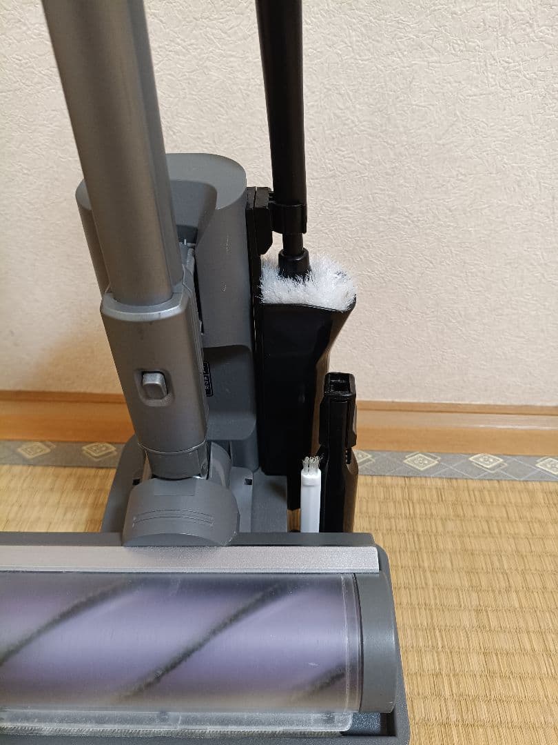 アイリスオーヤマ 充電式サイクロンスティッククリーナー SCD-210P-H