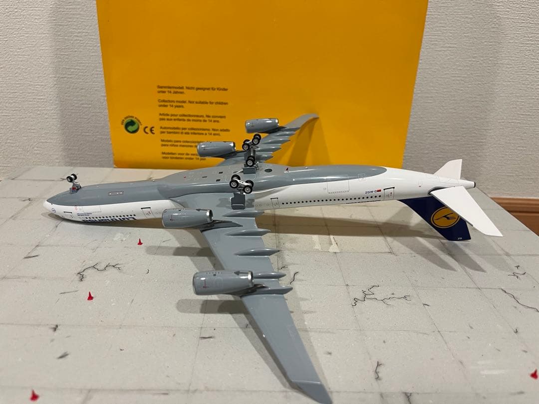 1/200 Jfox? Lufthansa A340-300 旧塗装