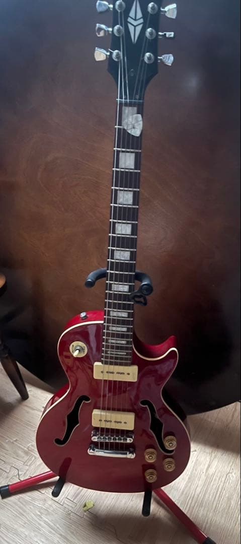 PLAYTECH レスポールタイプ