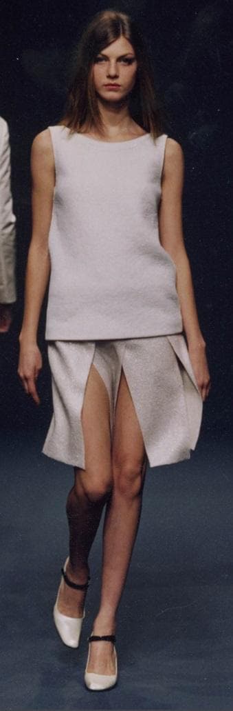 PRADA プラダ Y2K ラバー スリット入り ひざ丈 スカート オフホワイト