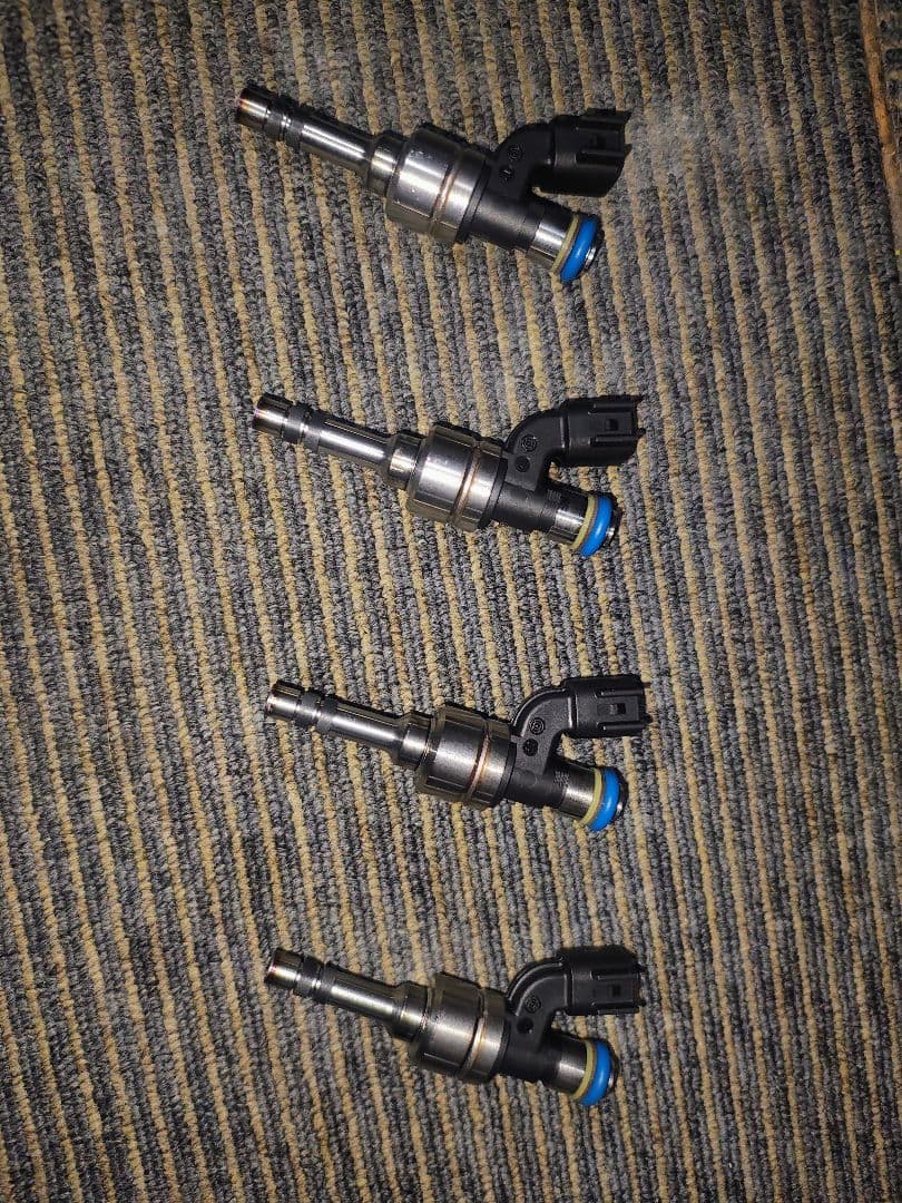 燃料インジェクター 16600AA310 SUBARU純正 4本