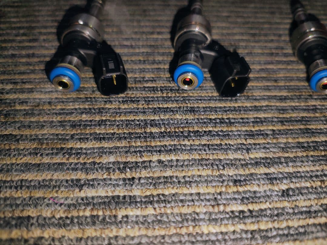 燃料インジェクター 16600AA310 SUBARU純正 4本