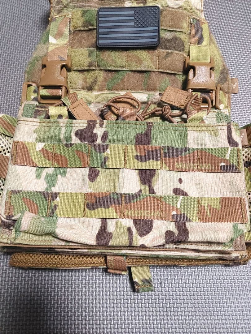 実物 Velocity SCARAB LE プレートキャリア Mayflower